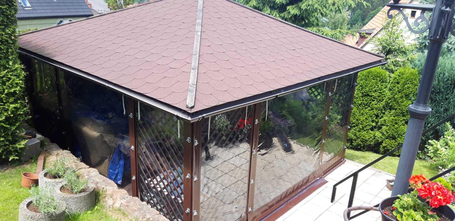 Samochód dostawczy z plandeka